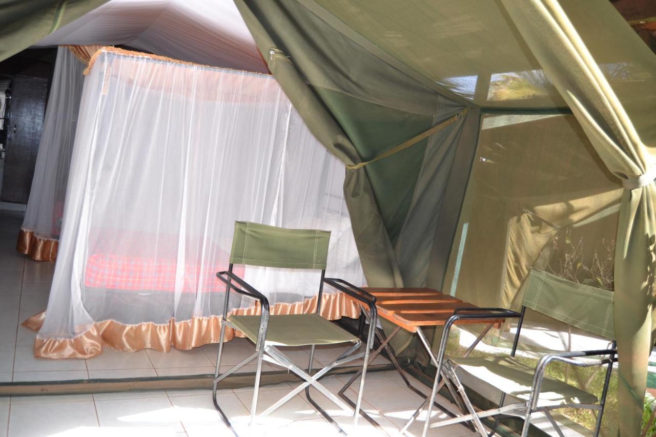 Impala Safari Lodge Voi Kültér fotó