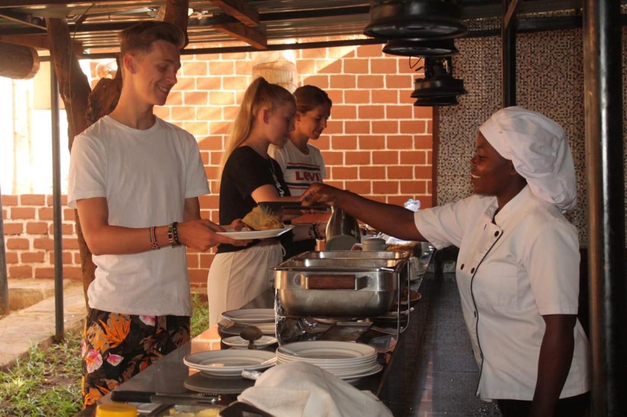 Impala Safari Lodge Voi Kültér fotó