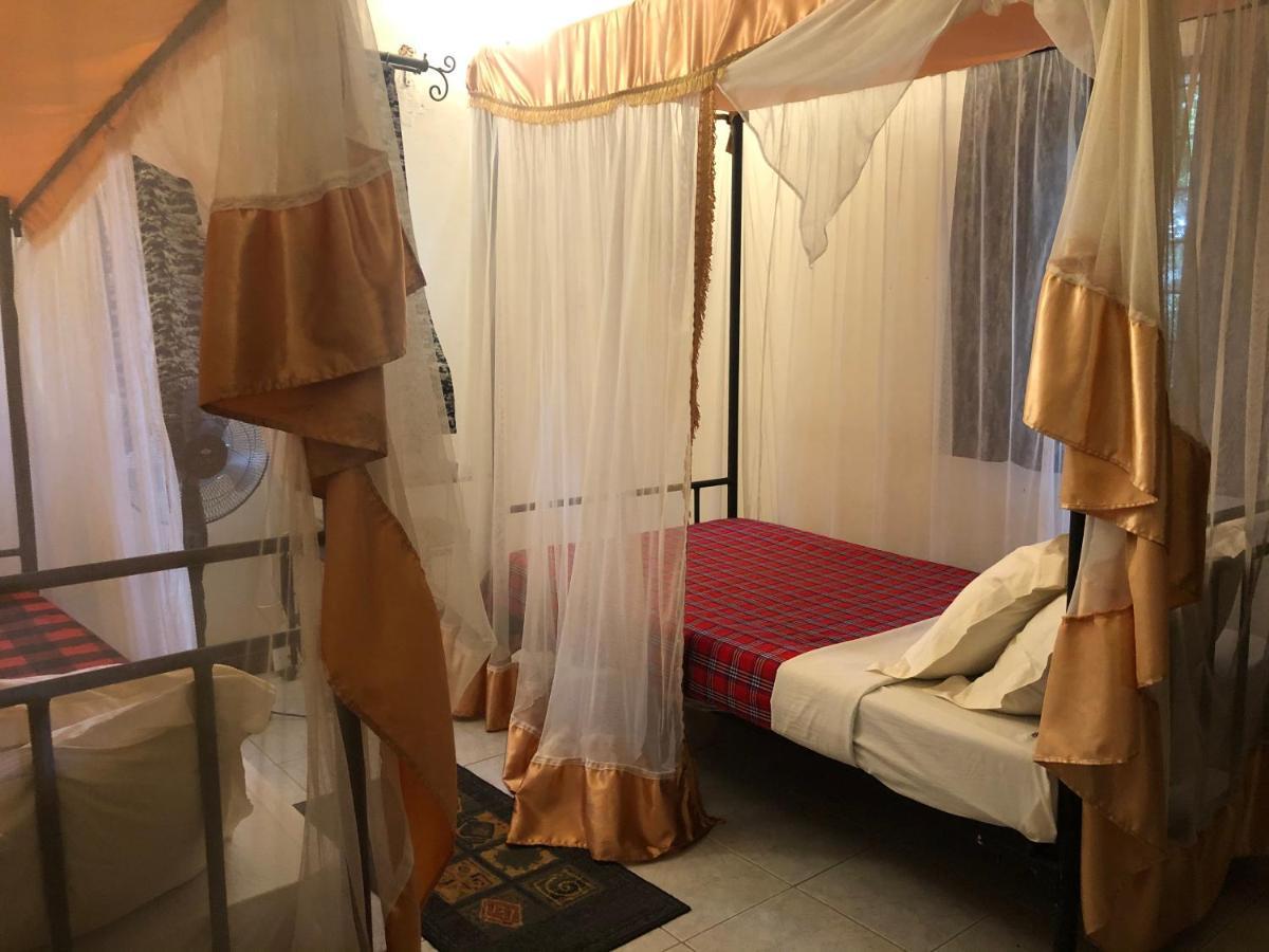 Impala Safari Lodge Voi Kültér fotó